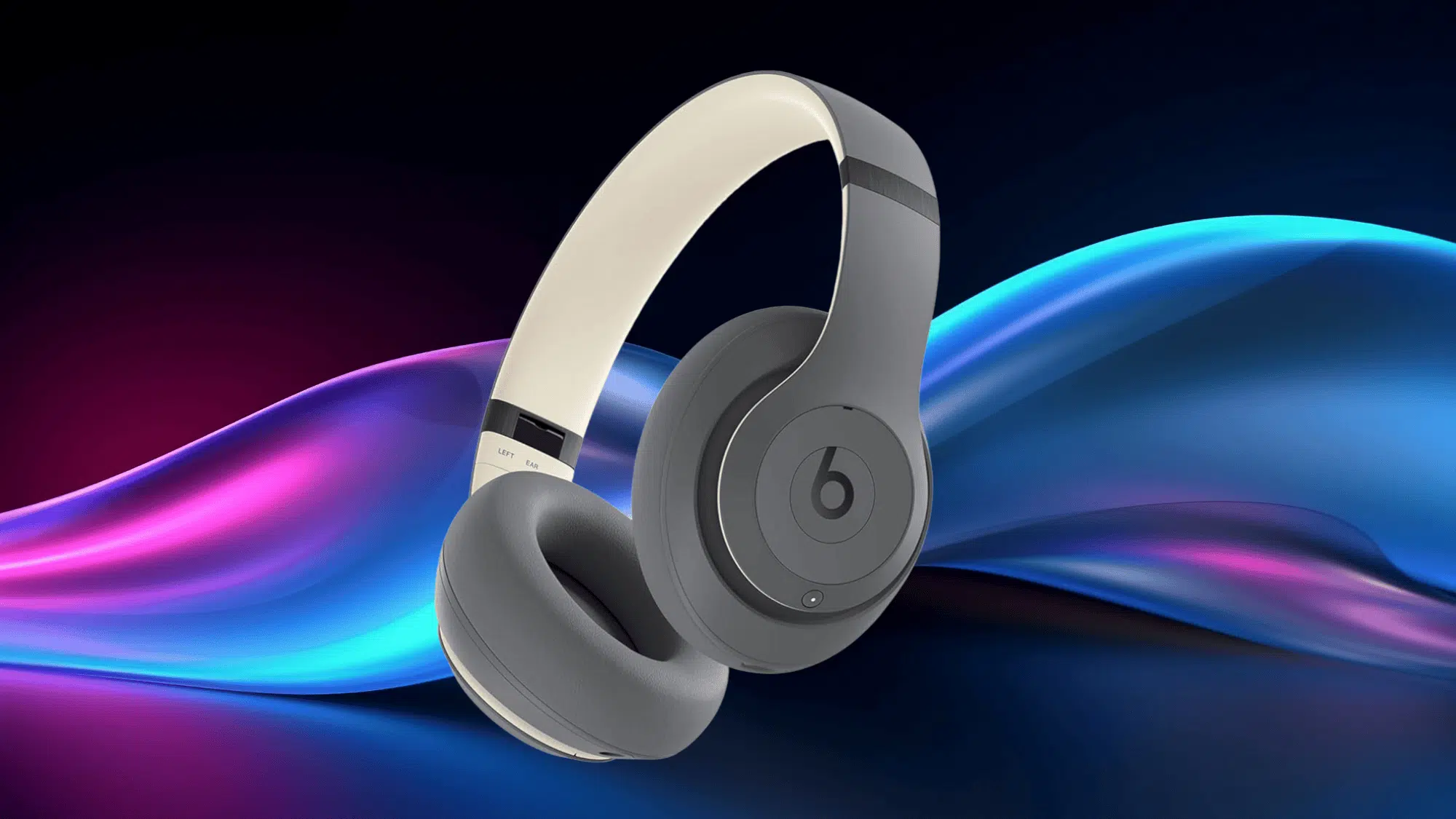 beats Studio Pro with background