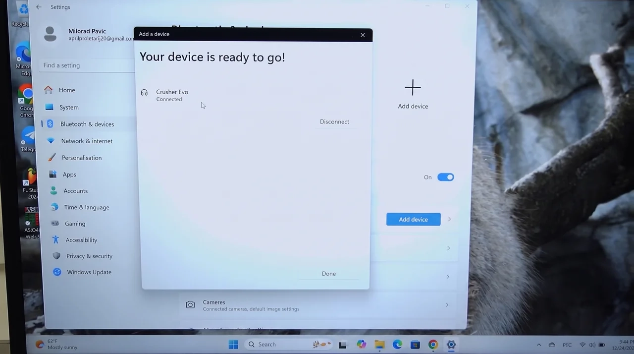 Windows Bluetooth list showing Skullcandy Crusher Evo headphones available to connect