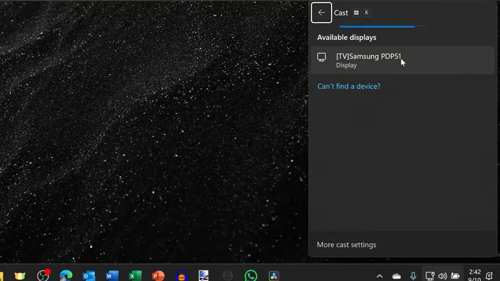 Windows Cast menu showing a Samsung TV under available displays for wirelessly connecting a laptop to a TV