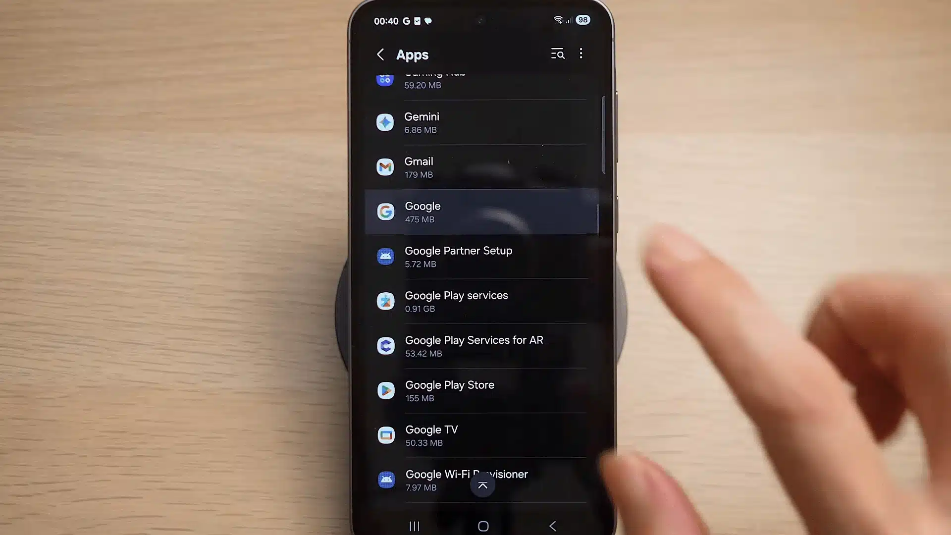 Android Settings showing Apps menu and selected application storage options